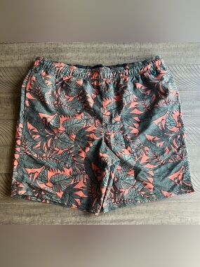 NWT Eddie Bauer Volley Shorts Men's Size XL Tall Swim Trunks Tropical Print